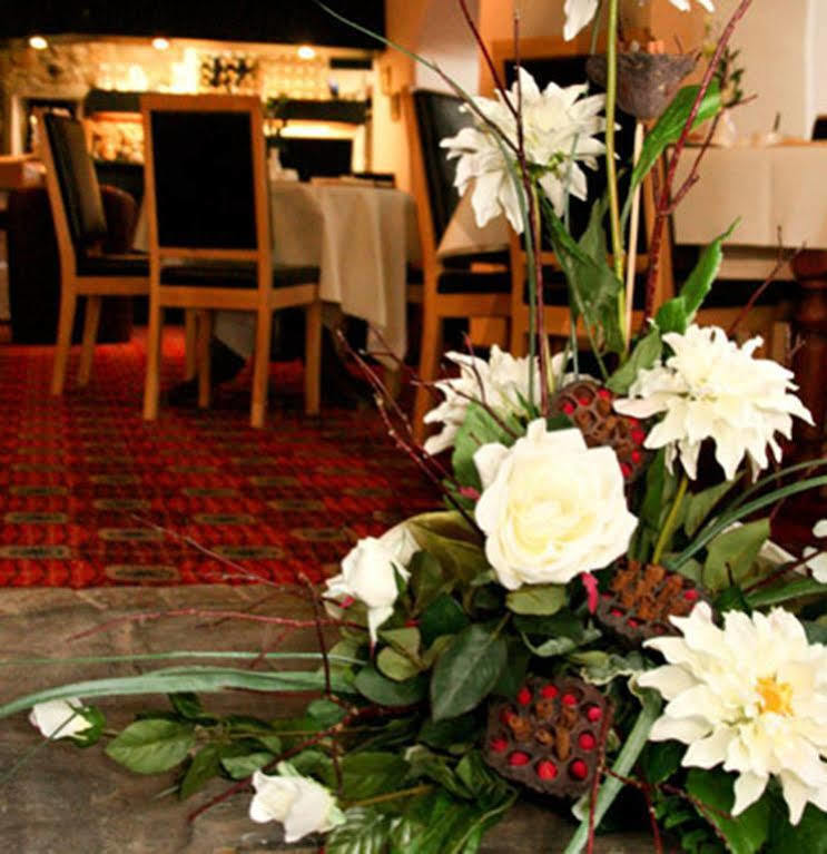 The Castle Inn أوسك المظهر الخارجي الصورة